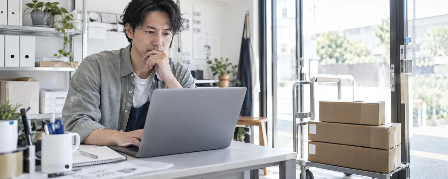 出荷通知で課金と購入者表示が動く
